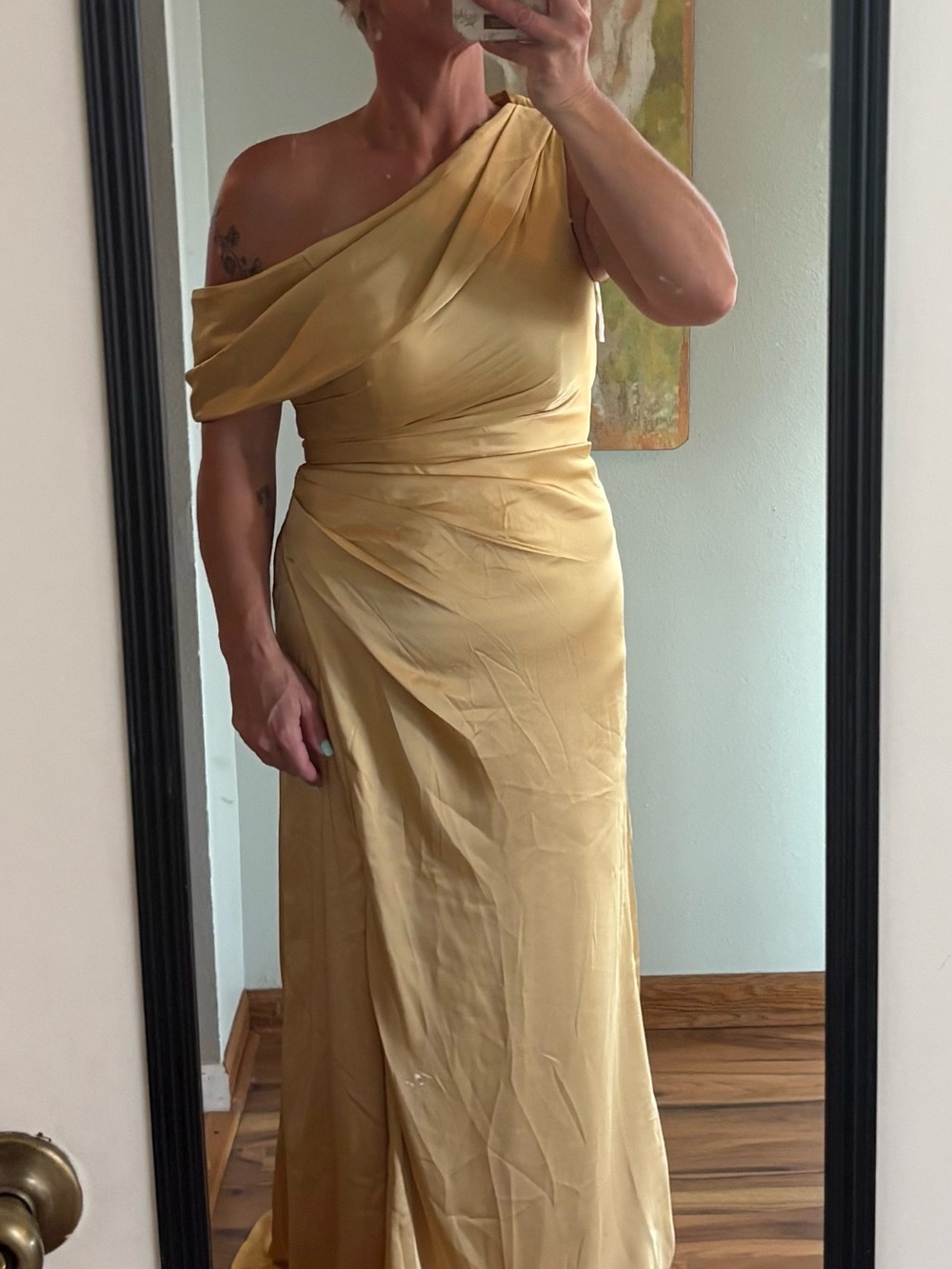 Elegant One-Shoulder Gold Evening Gown